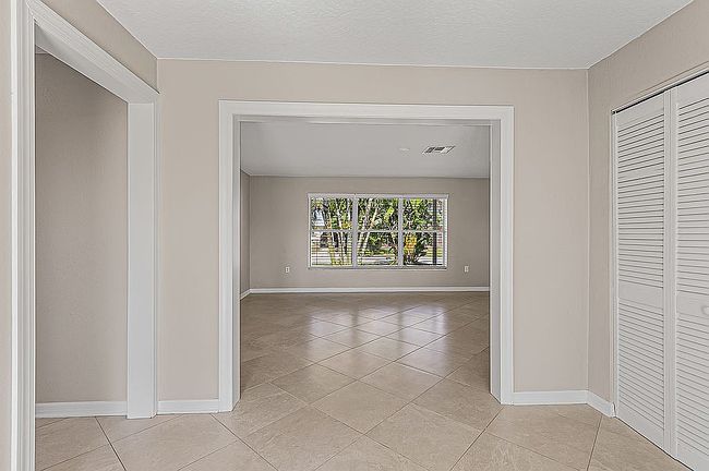Photo of 113 Algonquin Ter, Indian Harbour Beach, FL