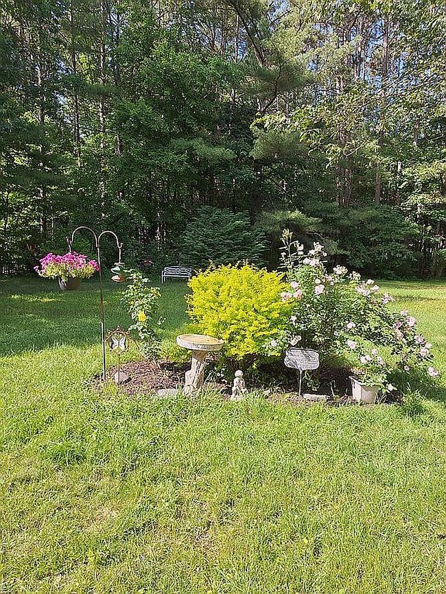 Photo of 10 Logwood Cir, Essex Jct, VT