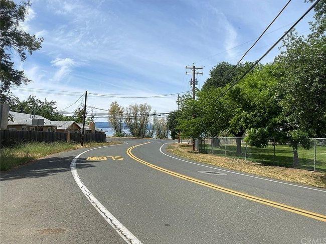 3312 Country Club Dr, Lucerne, CA