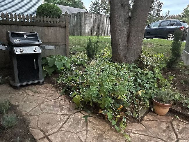 Additional photo 1 of property located at 7 Putnam Ct