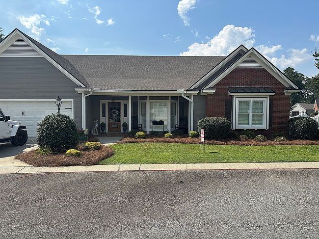 Photo of 3200 Ridgefield Ln, Valdosta, GA