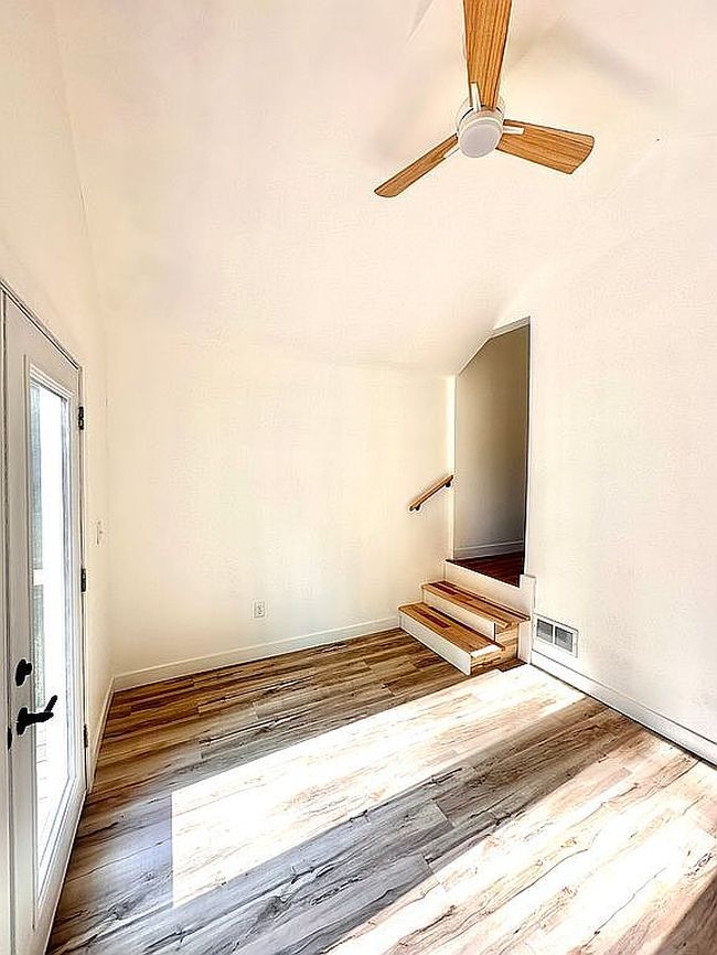 Photo of 63351 Oak Rd, South Bend, IN