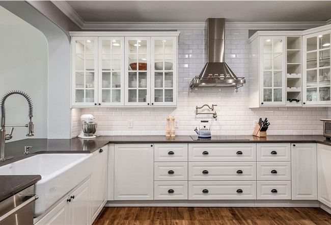 Additional photo 3 of property located at 2118 Howell Mountain Dr