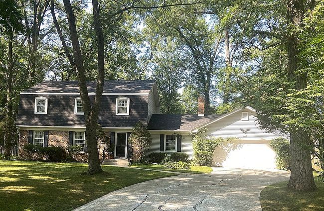 Photo of 203 Powderhorn Dr