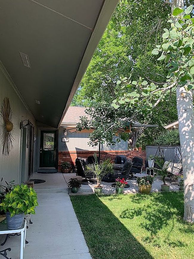 Additional photo 2 of property located at 1630 Adriel Cir