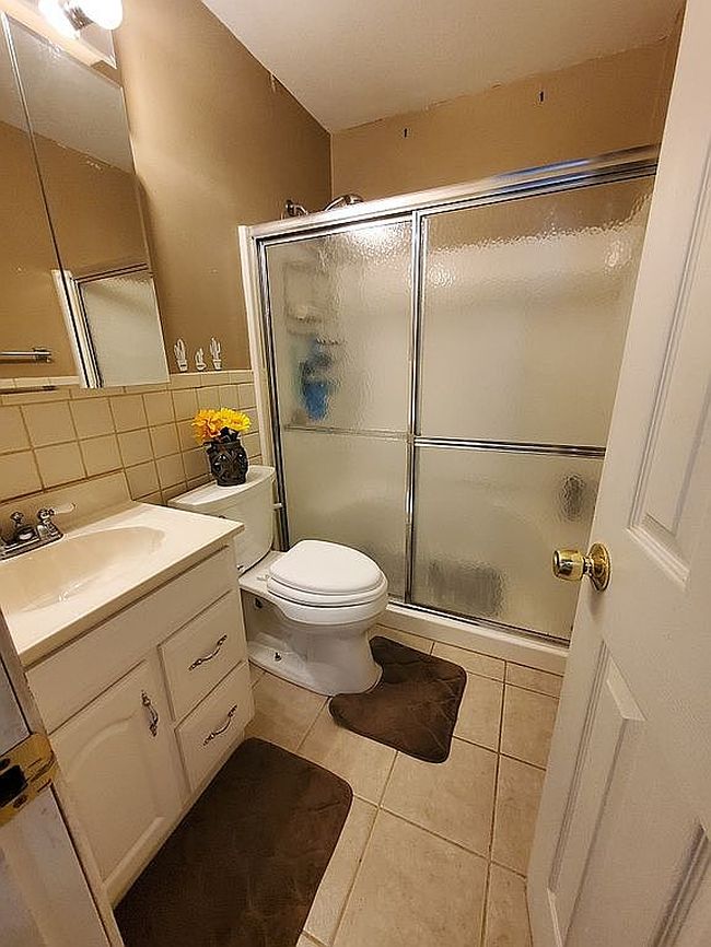 Photo of 121 Salbar St