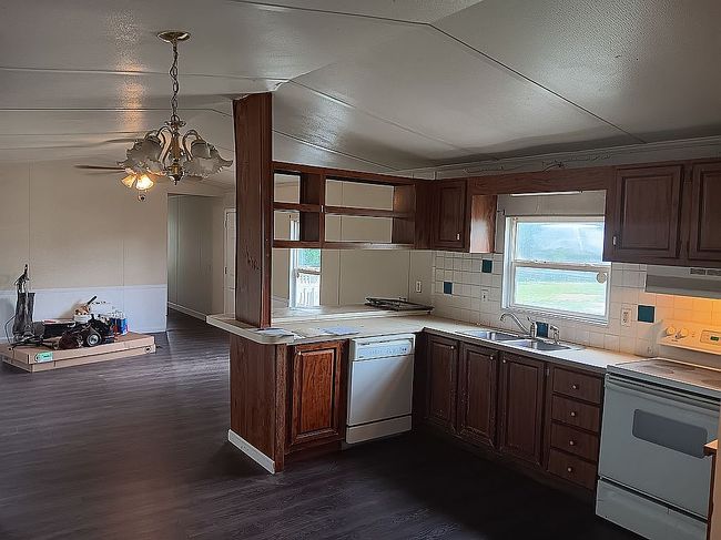 Photo of 8897 Chapel Hill Ct, Hillsboro, MO