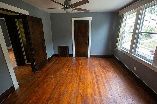 Additional photo 2 of property located at 912 Baldwin St