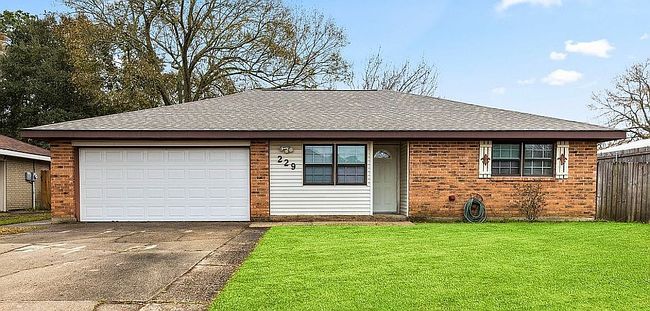 Preview of property located at 229 Churchill Dr