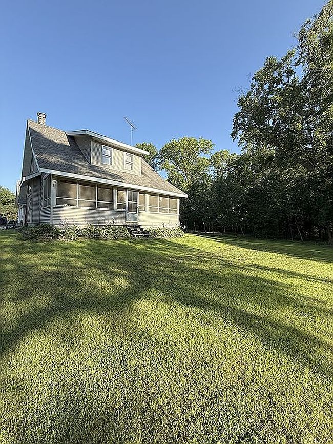 Photo of 13300 330th St, Brooten, MN
