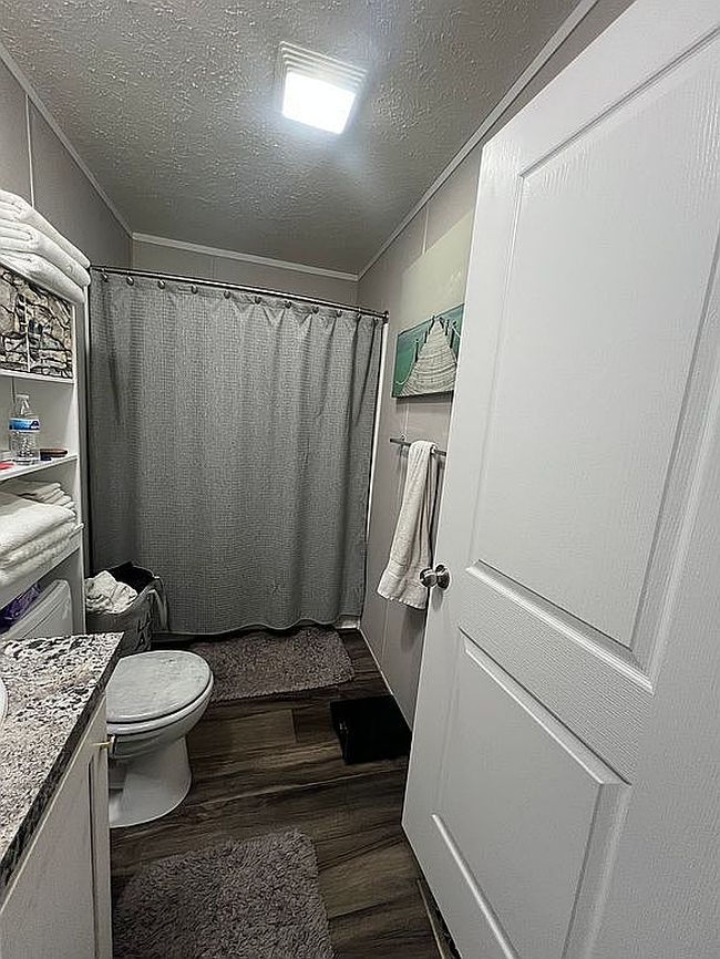 Photo of 1568 E Murry St, Greenwood, IN