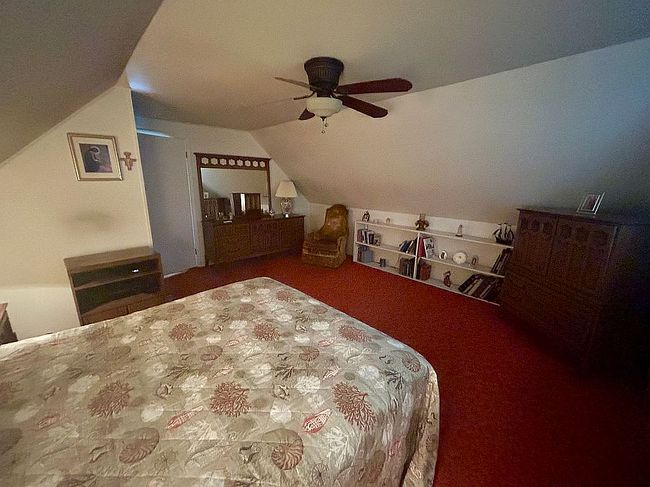 Photo of 10 Hybrid Rd, Levittown, PA