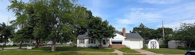 Photo of 601 S 8th St, Escanaba, MI