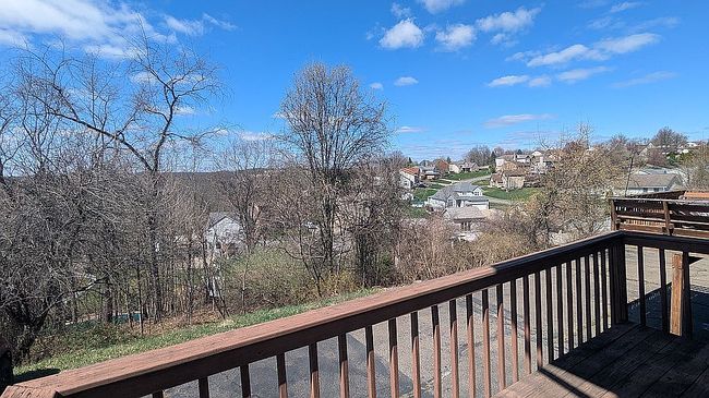 Image of 293 Holland Ct