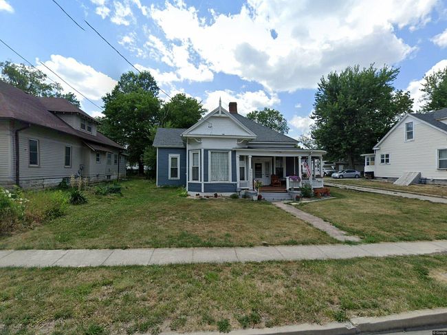 Photo of 723 S Clark St