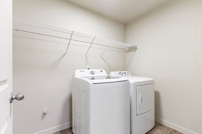 Image of 5704 Ne 47th St