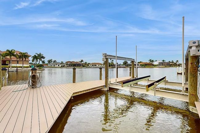 Photo of 444 N Barfield Dr, Marco Island, FL