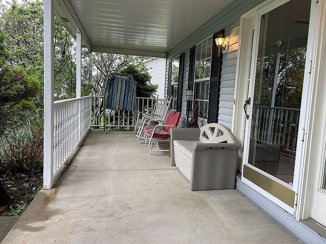 Image of 2435 Sandalwood Dr