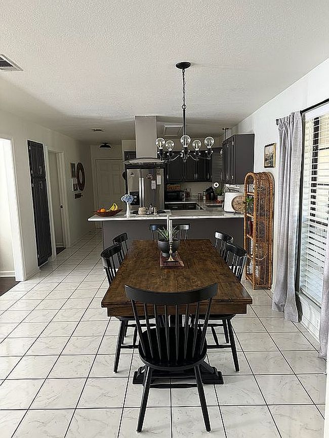 Image of 4 Southerland Ct