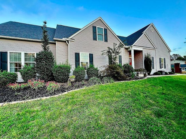 Preview of property located at 700 Bradford Cir