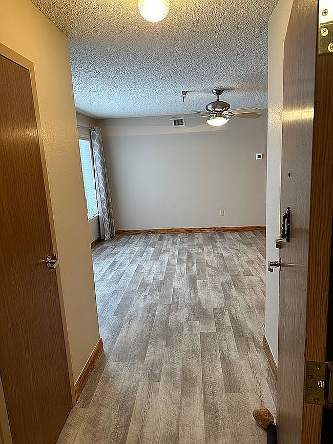 Image of 9 Hospital Dr Apt 315