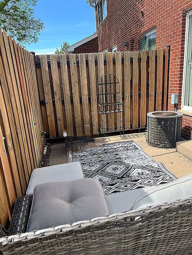 Image of 2533 S 3rd St