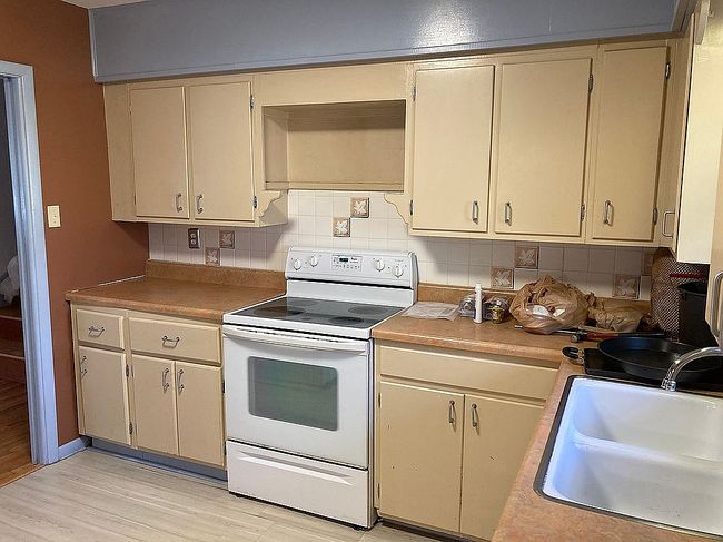 Additional photo 3 of property located at 1309 Ridge Rd