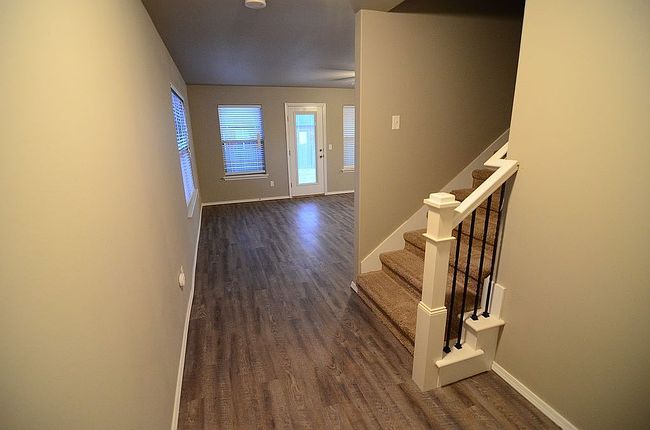 Image of 4903 Town Vu Rd