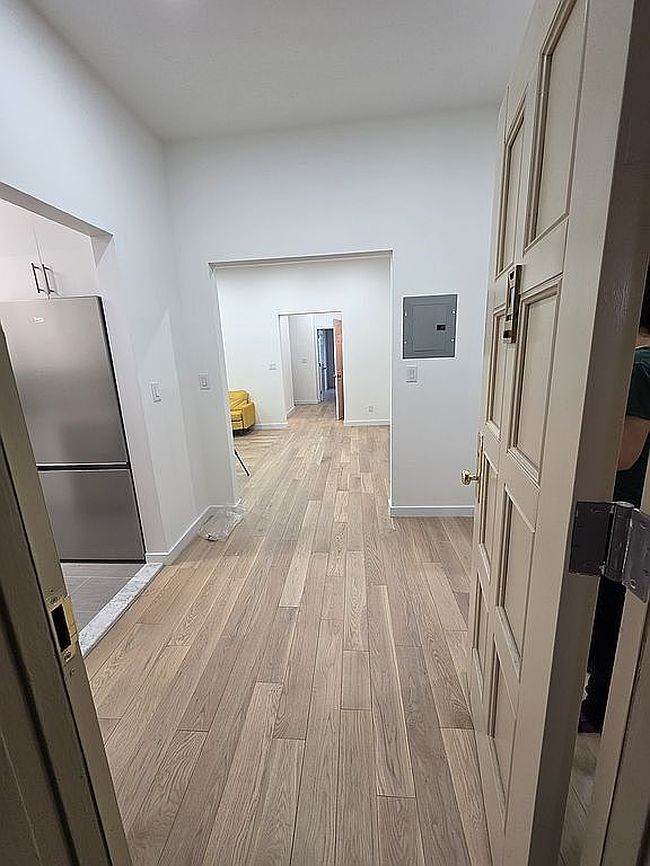 Photo of 4342 45th St Apt 1G, Long Island City, NY