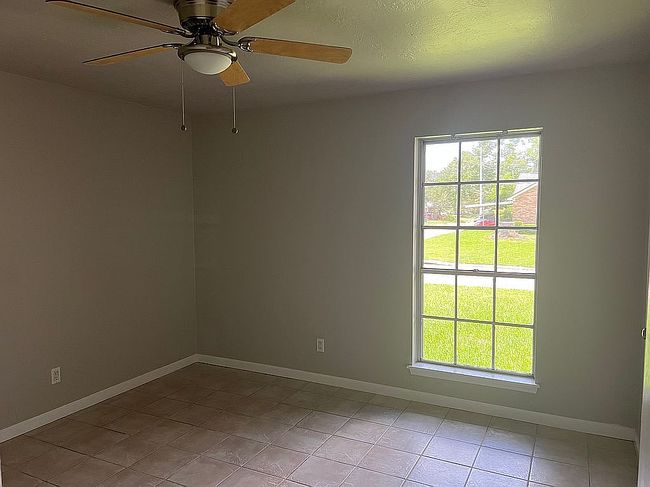 Photo of 4802 Redfish Reef Dr, Bacliff, TX