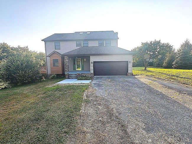 Photo of 6 Valley Vista Ln, Butler, PA