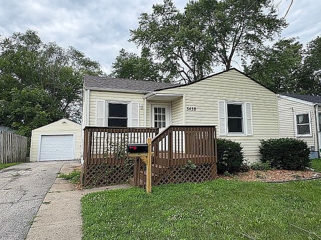 Photo of 3438 57th St, Des Moines, IA