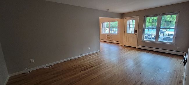 Photo of 2 Colonial Rd Apt 130, Beacon, NY