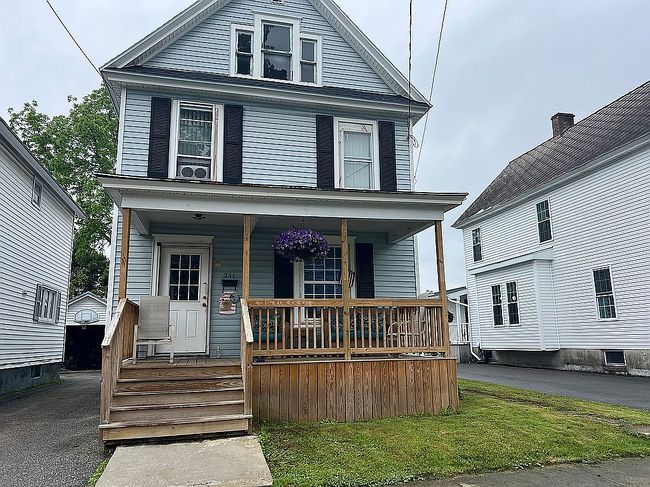 Photo of 211 Margaret St, Herkimer, NY
