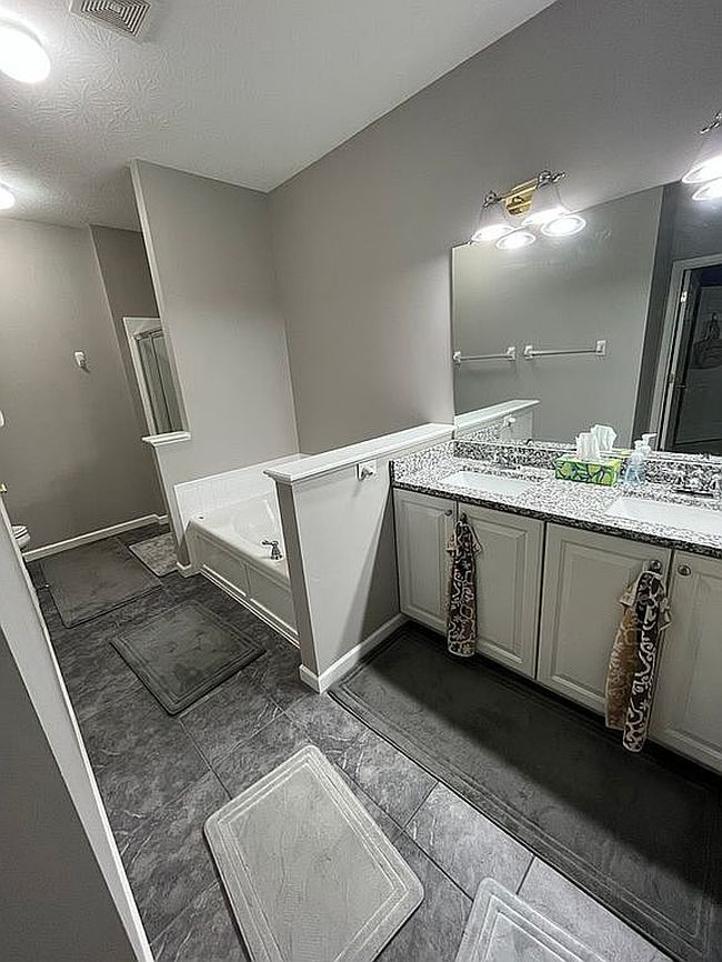 Photo of 7247 Baltic Ct, Cincinnati, OH