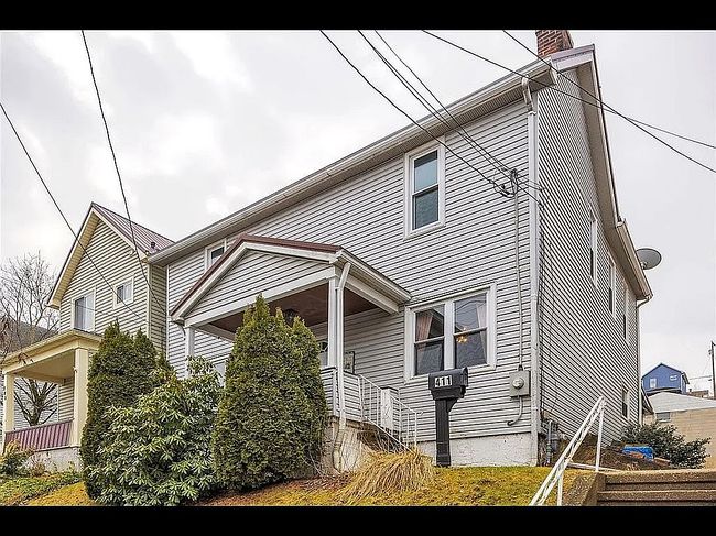 Photo of 411 Emerson St, Vandergrift, PA