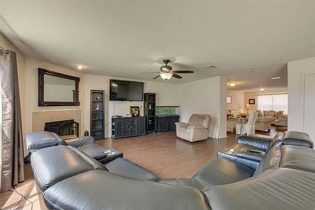 Photo of 9200 Saint Martin Rd, Fort Worth, TX