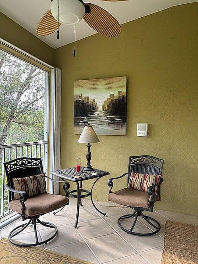 Image of 9667 Hemingway Ln