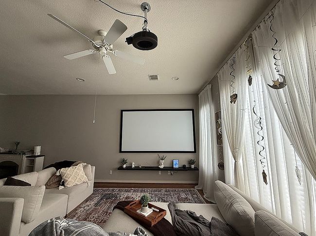 Additional photo 2 of property located at 4422 Center St