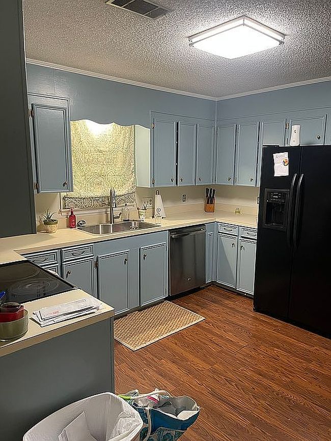 Image of 138 Azalea Ln