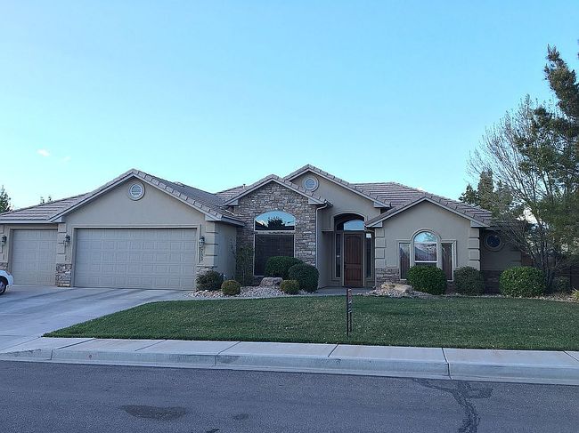 Photo of 753 E Castle Stone Dr, Washington, UT