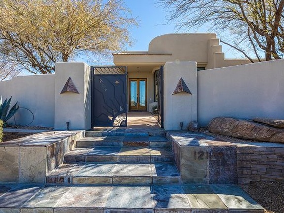 12129 N 114th Way, Scottsdale, AZ