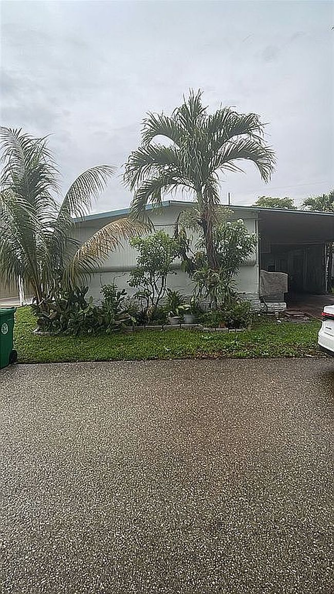 Photo of 10550 W State Road 84 Lot 199