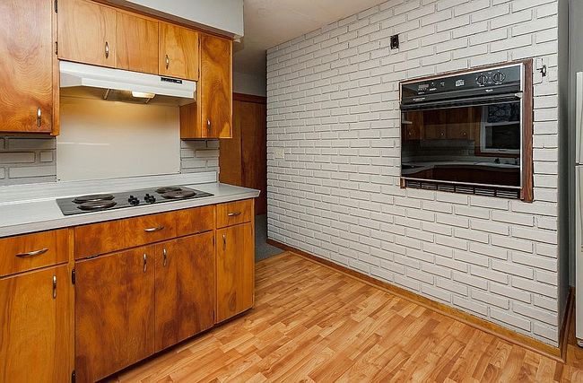 Image of 1032 C Ave