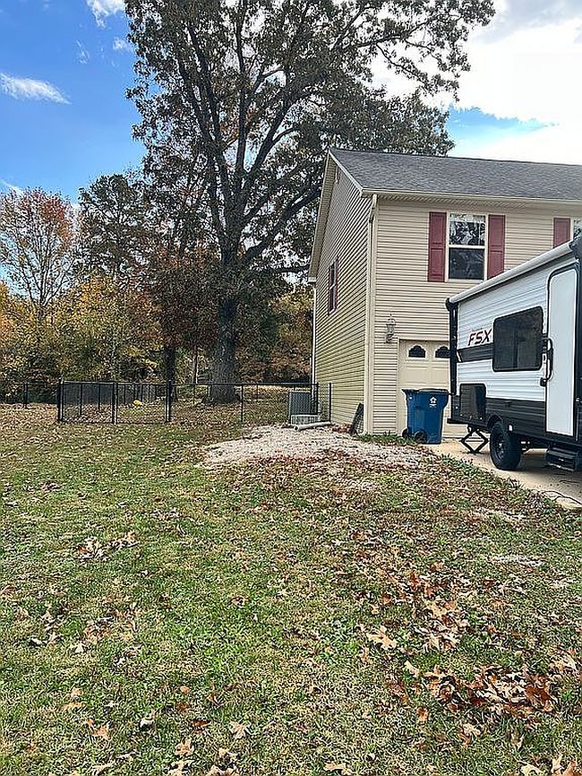 Image of 2192 J Bird Ln