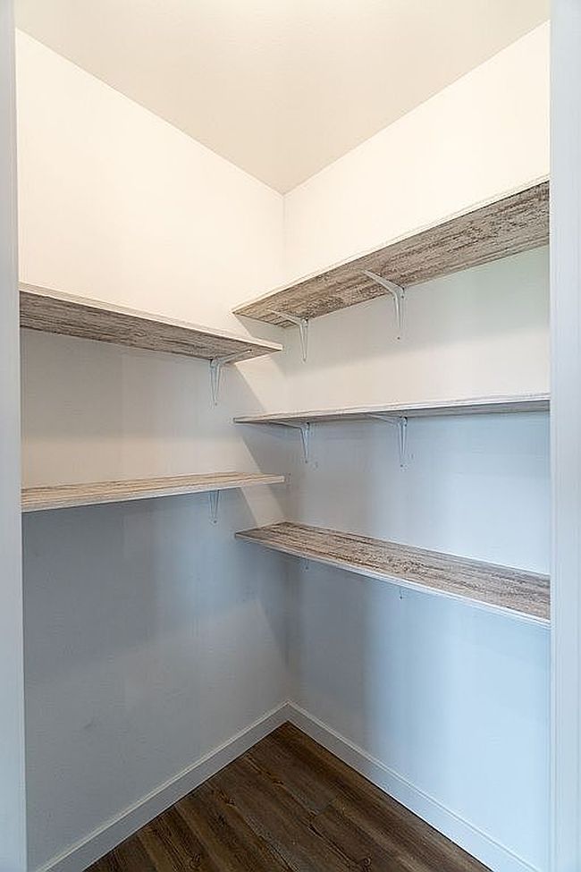 Image of 1411 Cedar River Dr