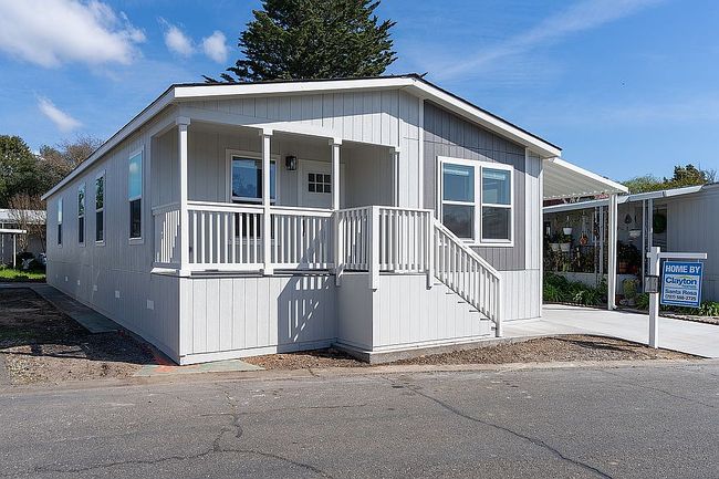 Image of 36 Maywood Dr