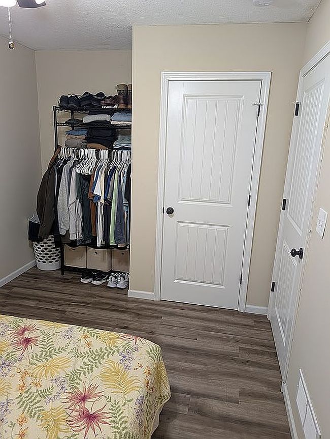 Image of 637 N Allen St