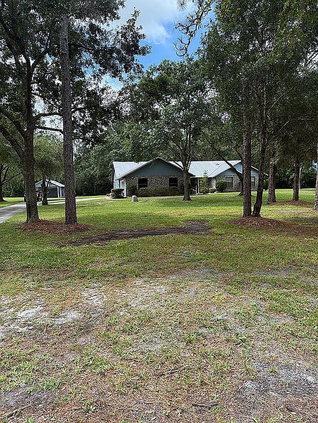 Photo of 4450 Pine Tree Dr