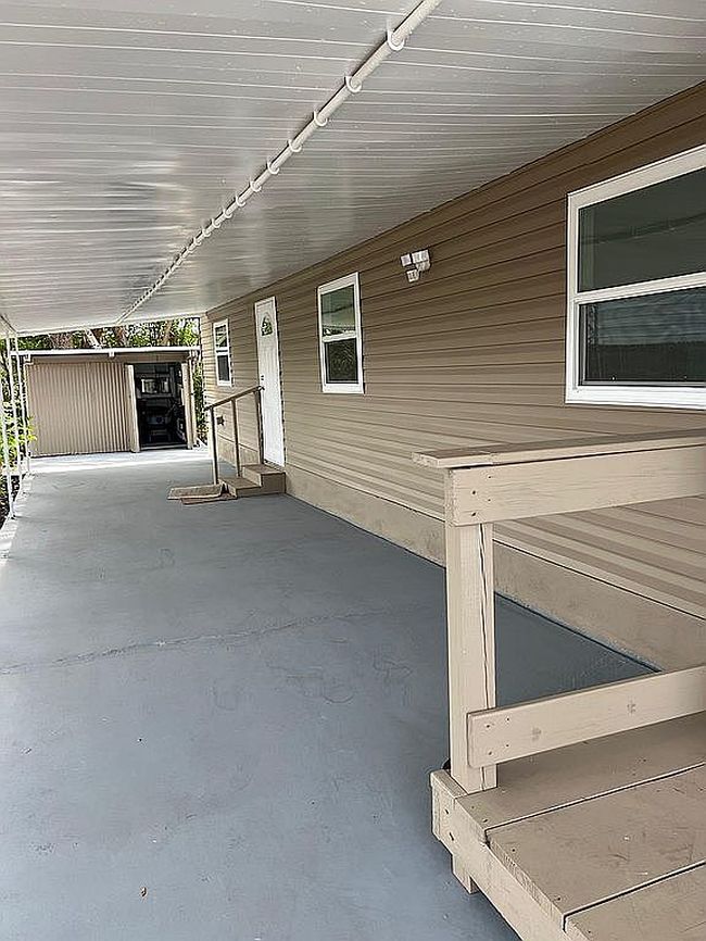 Image of 904 Robinson Ave